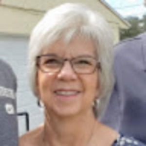 Meet your Posher, Debbie